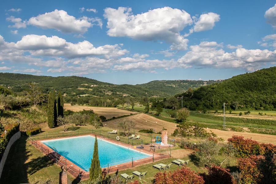 Montegabbione Il Colombaio Agriturismo מראה חיצוני תמונה
