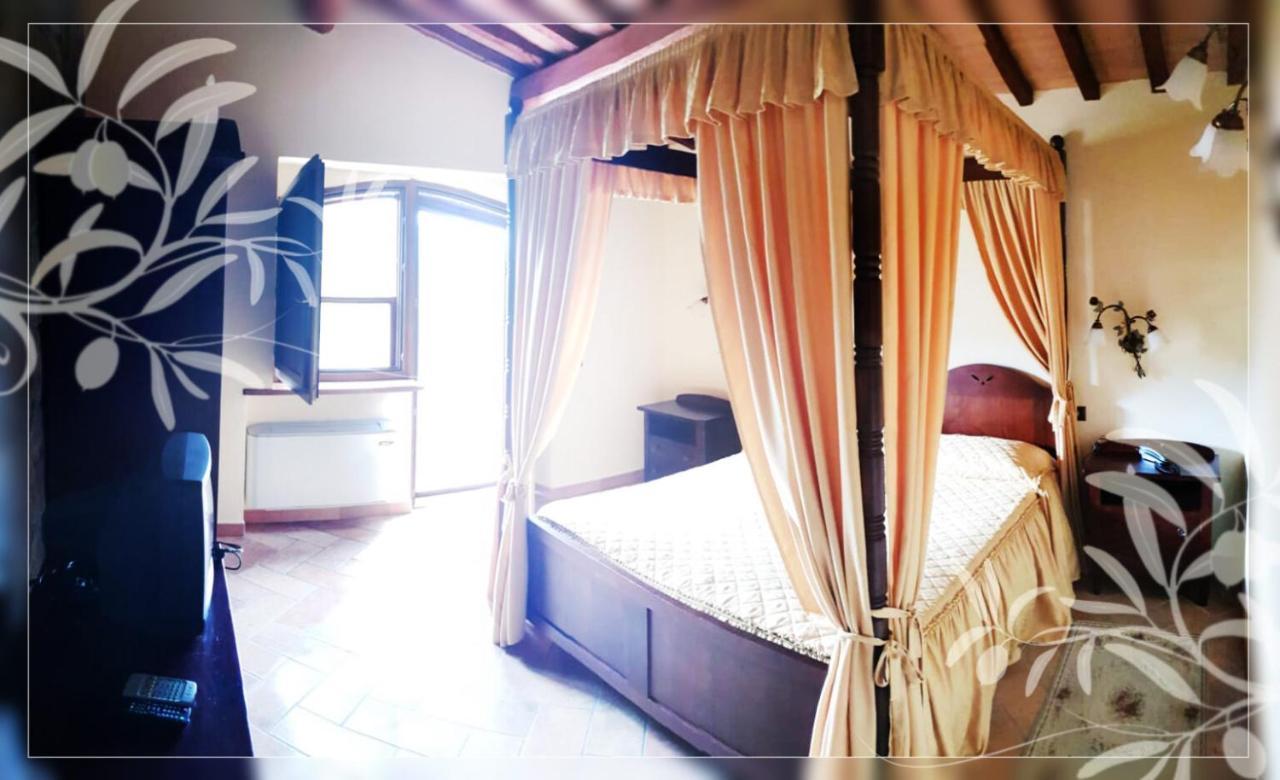 Montegabbione Il Colombaio Agriturismo מראה חיצוני תמונה