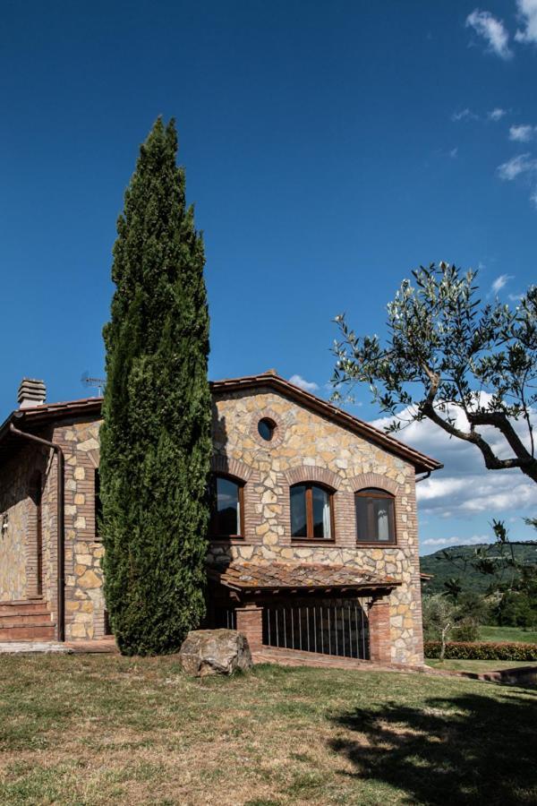 Montegabbione Il Colombaio Agriturismo מראה חיצוני תמונה
