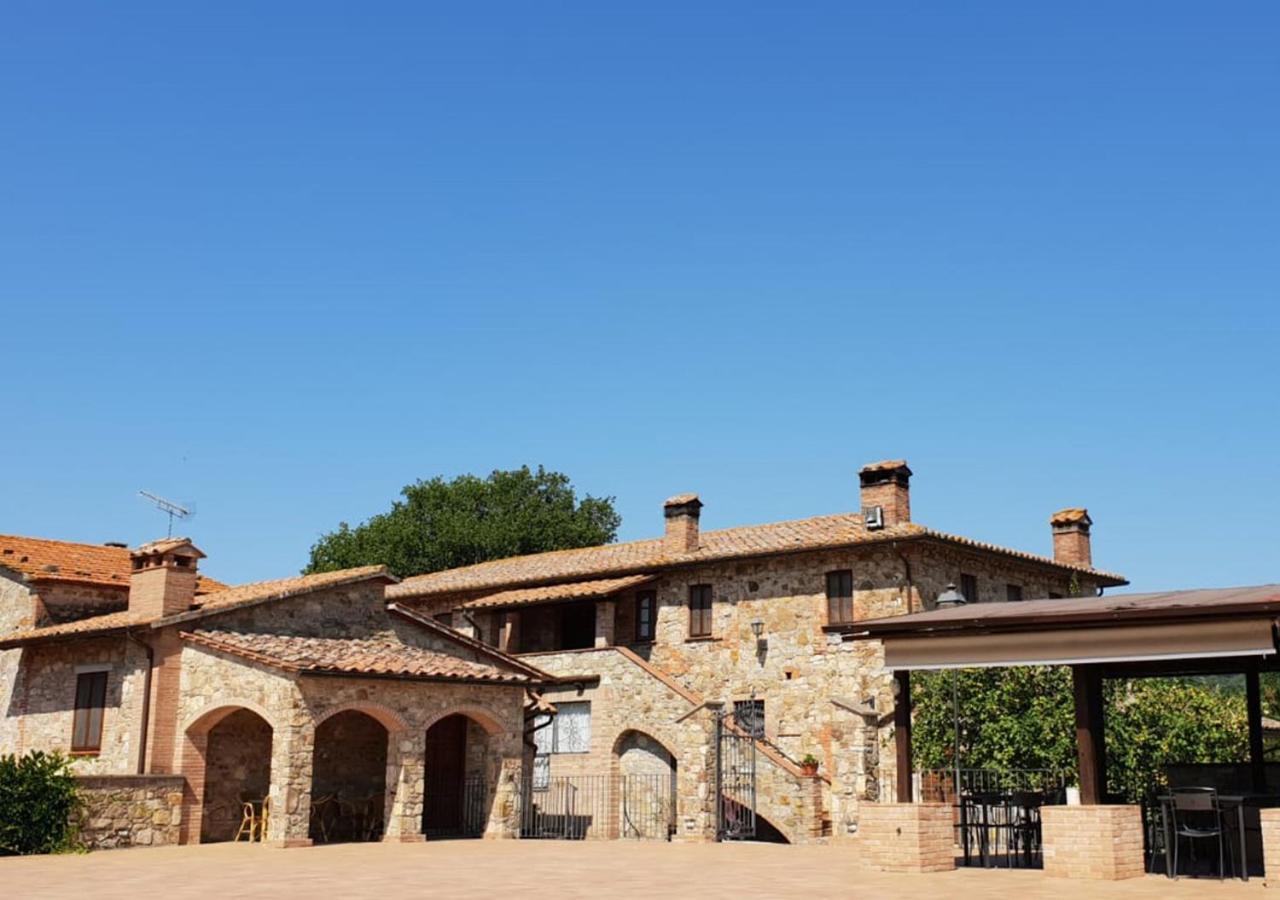 Montegabbione Il Colombaio Agriturismo מראה חיצוני תמונה